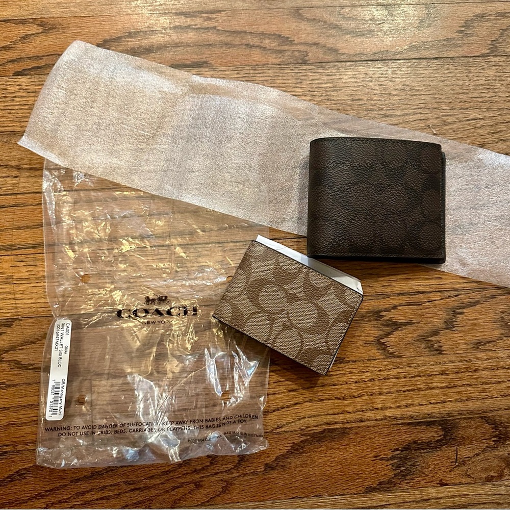 COACH 3 In 1 Wallet In Blocked Signature Canvas in MAHOGANY MULTI